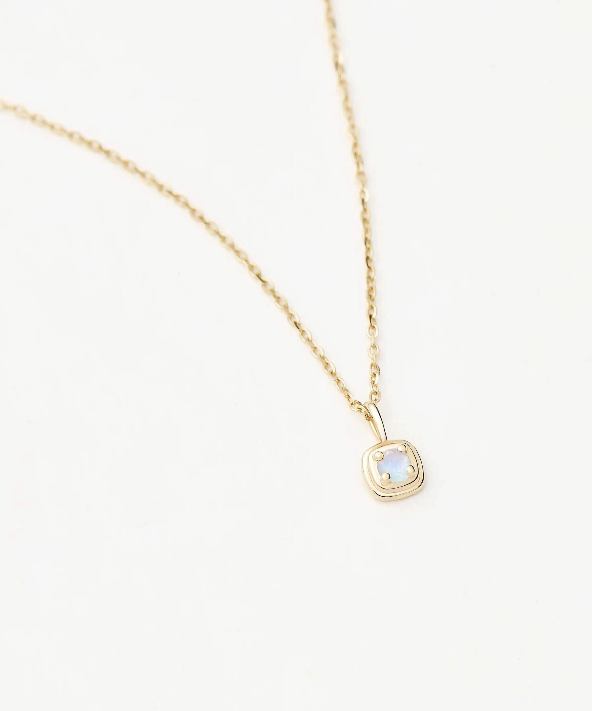 Solid Gold June Birthstone Pendant Necklace | 14ct Solid Gold/Rainbow Moonstone